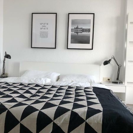 Zentral Gelegenes Ferienzimmer Moellner Seestrasse ภายนอก รูปภาพ