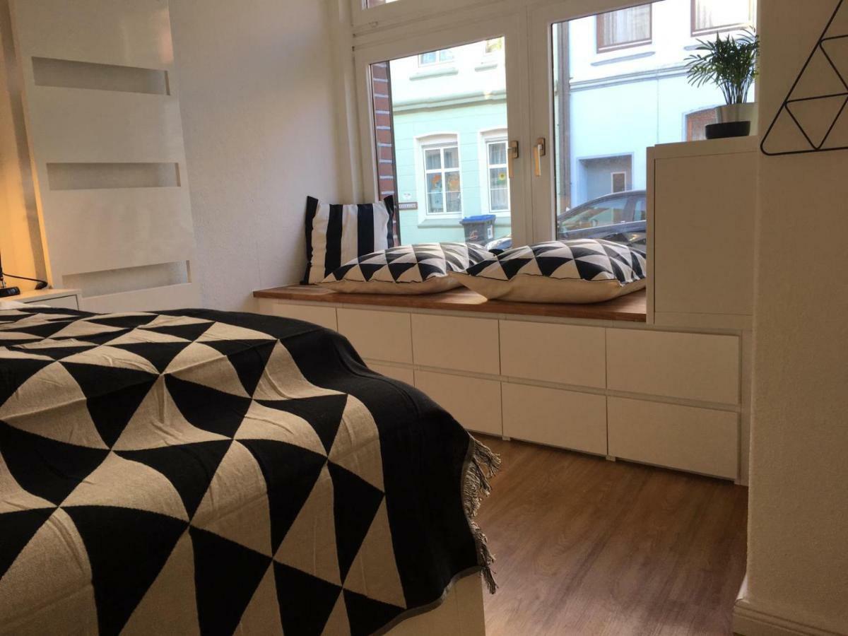 Zentral Gelegenes Ferienzimmer Moellner Seestrasse ภายนอก รูปภาพ